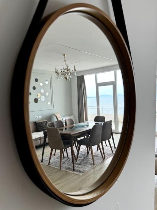 Seafront Oasis Luxury Apartment, With Sae View Saranda
