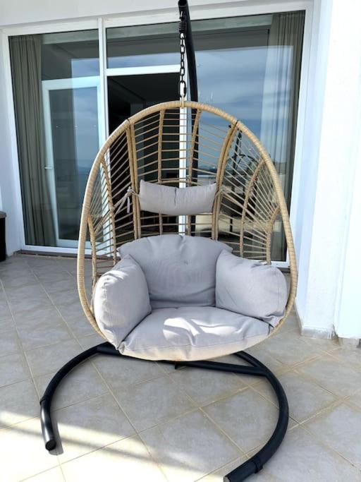 Seafront Oasis Luxury Apartment, With Sae View * Saranda