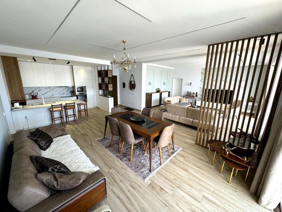 Appartement Seafront Oasis Luxury Apartment, With Sae View