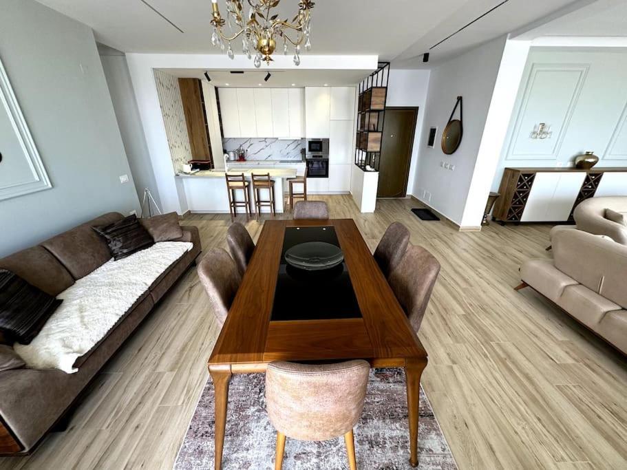 Appartement Seafront Oasis Luxury Apartment, With Sae View Saranda