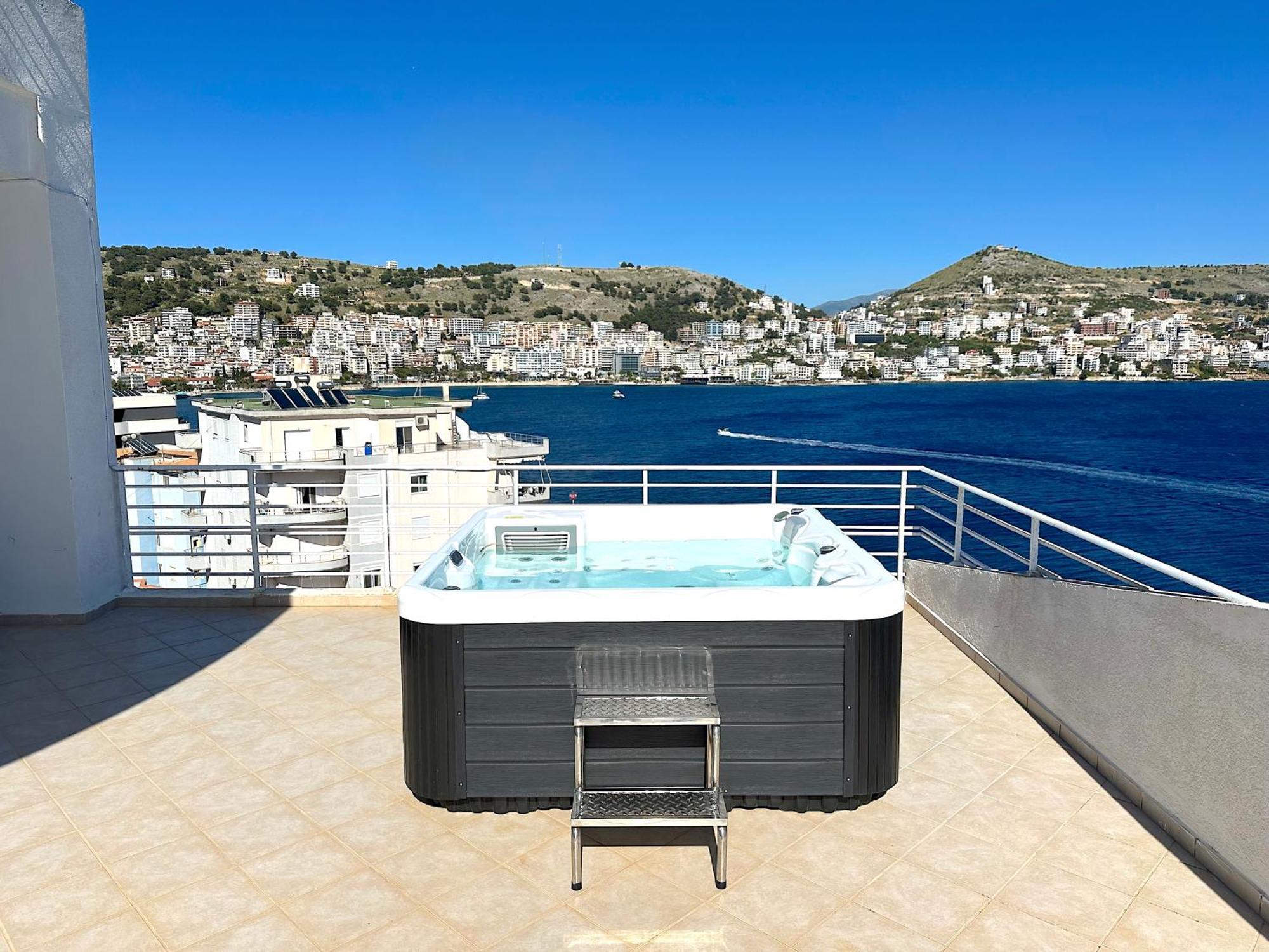 Seafront Oasis Luxury Apartment, With Sae View * Saranda