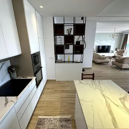 Seafront Oasis Luxury Apartment, With Sae View Saranda Extérieur photo
